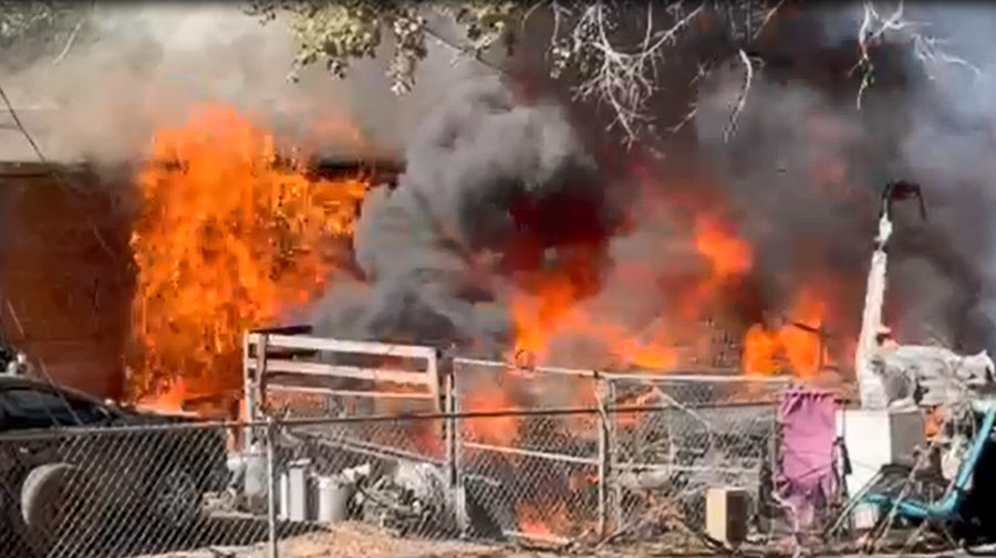 Mobile home in Jackson catches flames; Cause under investigation