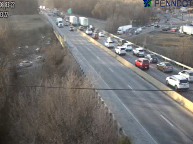 Massive backup following Interstate 83 crash in York County, Pa.