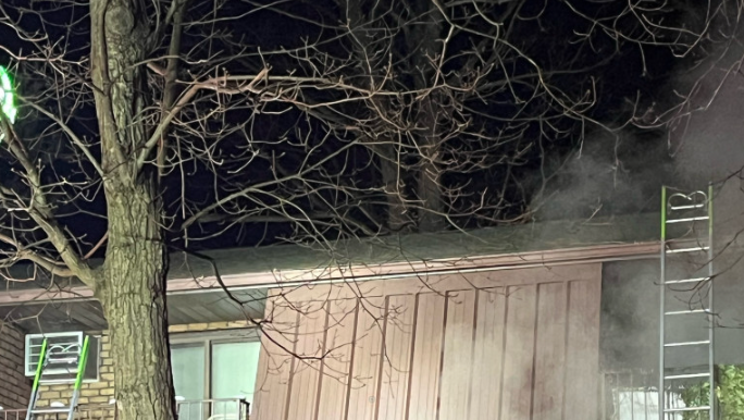 5 people displaced after apartment complex fire in York County, Pa.