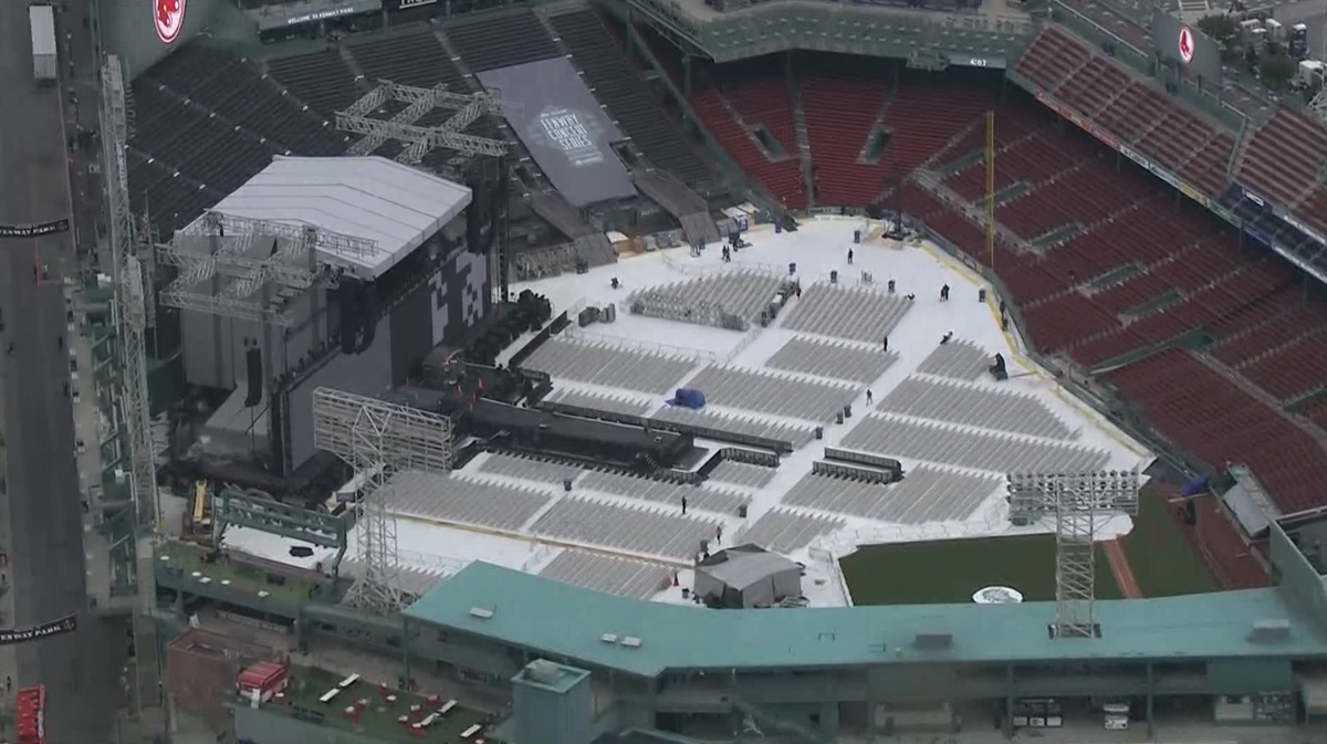 Stage Failure Cancels Fenway Concerts, Fans Upset