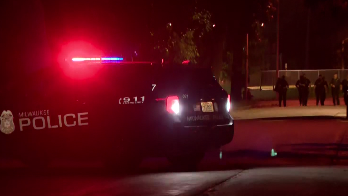 Milwaukee police under fire: 2 officers shot, union demands change