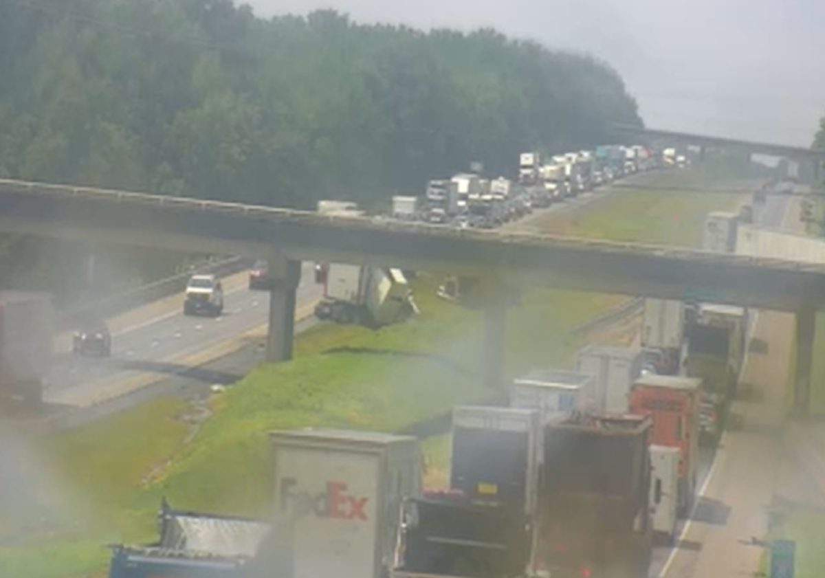 Traffic backed up for miles following I-81 crash in Lebanon County