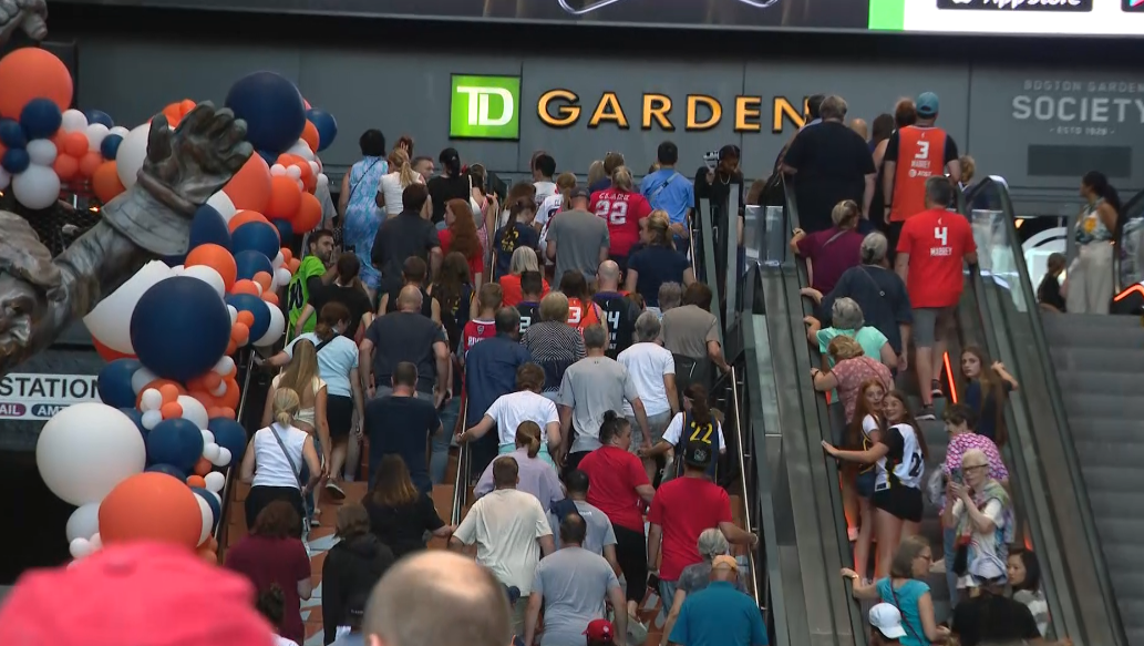 WNBA Sun-Fever Sell Out TD Garden as Boston Pushes for Team
