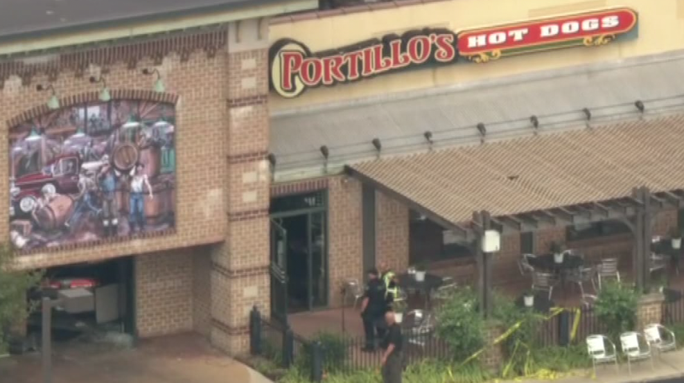 Car crash at Illinois Portillo's injures 14, 1 in critical condition