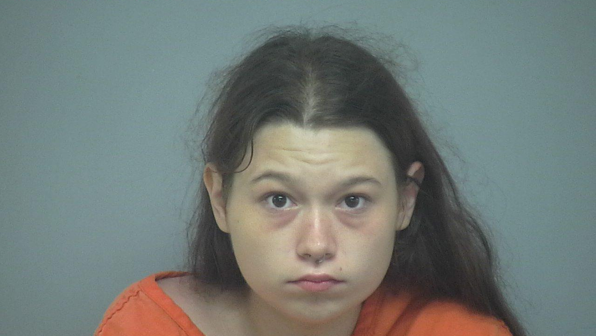Woman charged with attempted murder after stabbing during vacation - WYFF