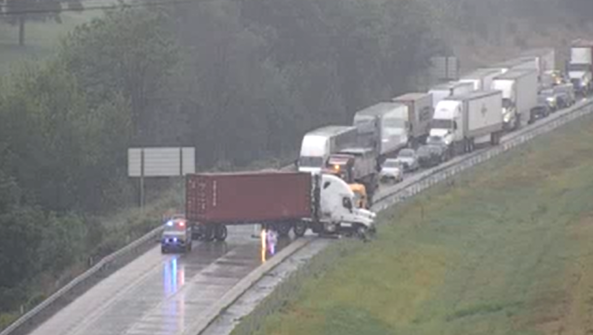 All lanes open after tractor-trailer crash shut down stretch of I-81 in ...