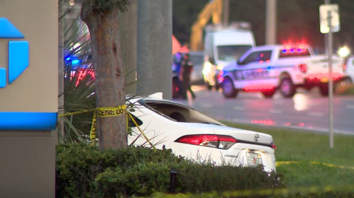 Woman shot, killed inside vehicle in Orlando