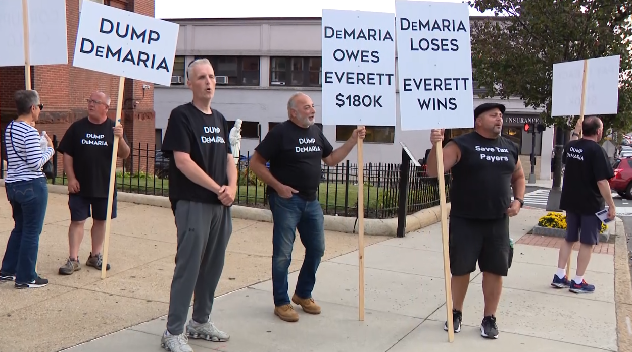 Independent audit finds Everett mayor received $31K cost-of-living adjustment
