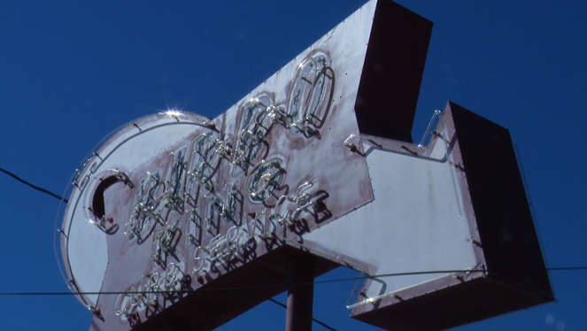 North Carolina’s iconic Bar-B-Q King drive-in restaurant featured on 'Diners, Drive-ins and Dives' to close after 66 years