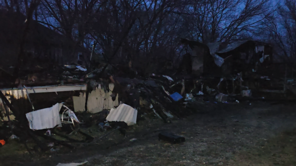 Maysville school district says elementary student died in fire