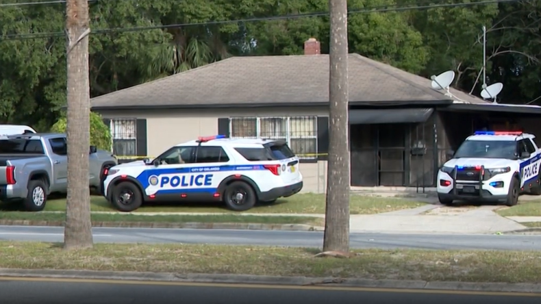 Police investigate possible shooting in Orlando neighborhood
