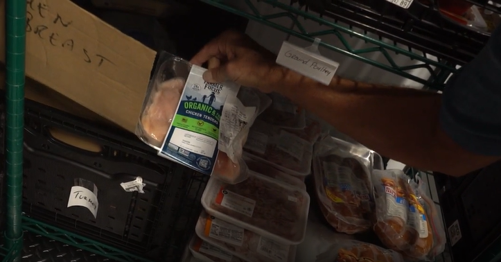 wesh.com - Meredith McDonough - Seminole County food pantry helps families put healthy food on the table