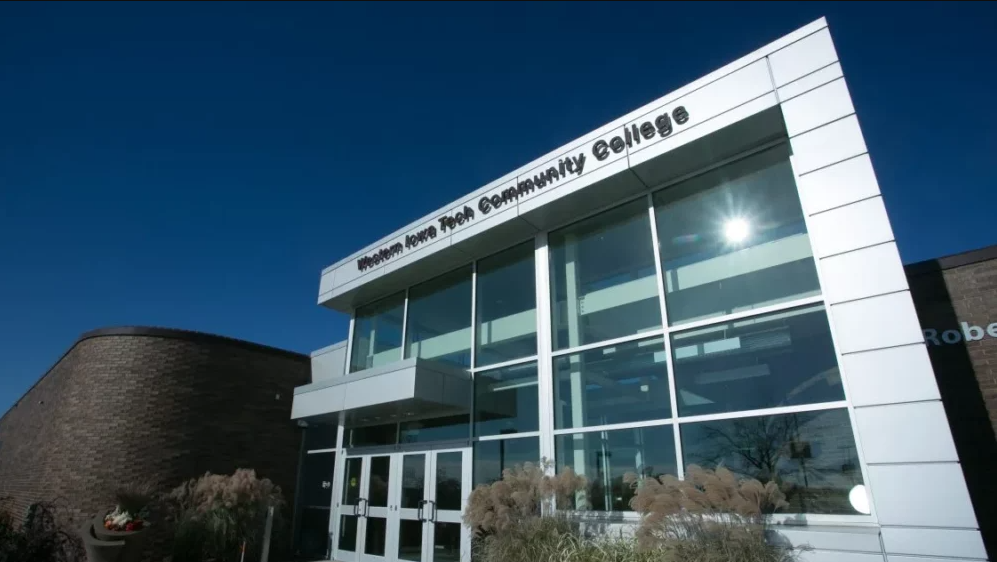 Ex-Western Iowa Tech instructor says college failed to act on stalking reports