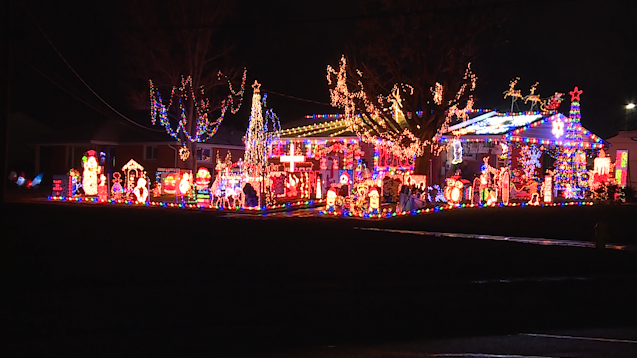 Check out some of the best Christmas light displays across Cincinnati