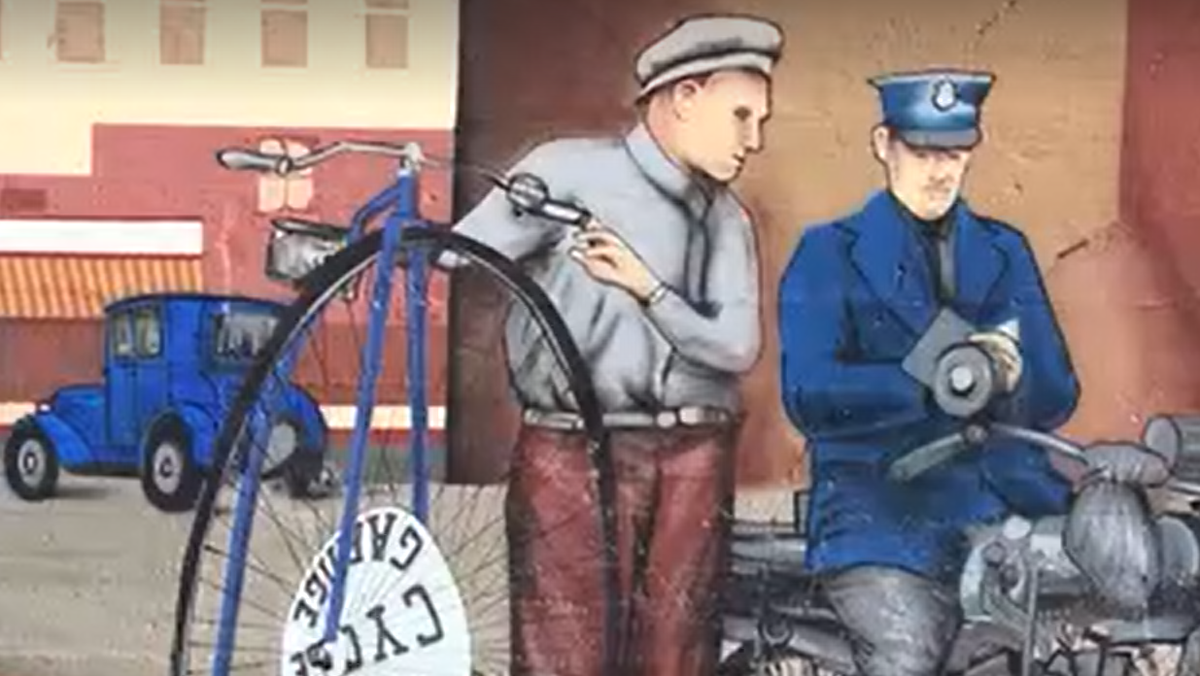 Mural celebrates history of Albuquerque transportation