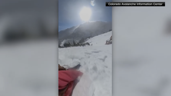 video shows skiers caught in an avalanche in colorado