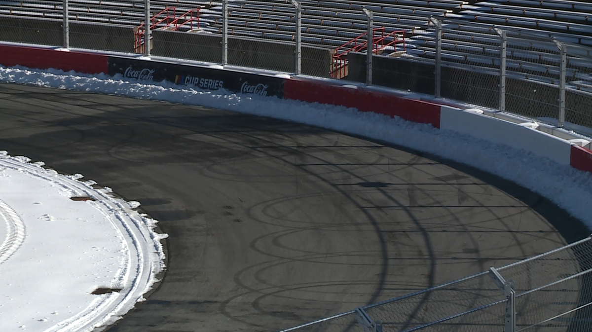 Cook Out Clash at Bowman Gray Stadium rescheduled to Wednesday