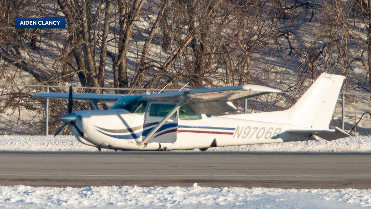 Private plane forced to make emergency landing without wheels at Lunken Airport