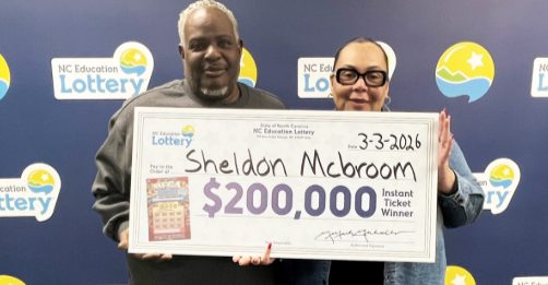 hombre de Greensboro gana 200k