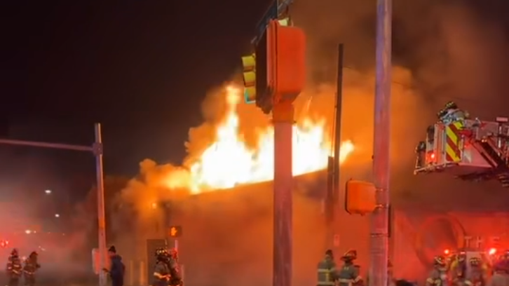 Crews battle large fire at former Quest Club in Birmingham