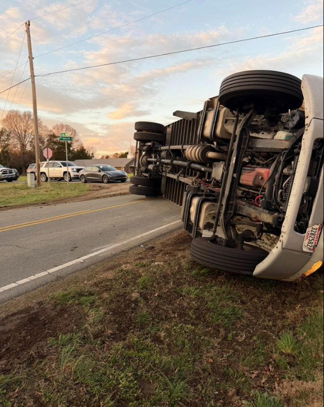 Overturned box truck causes closure on Kimesville Road, crews say