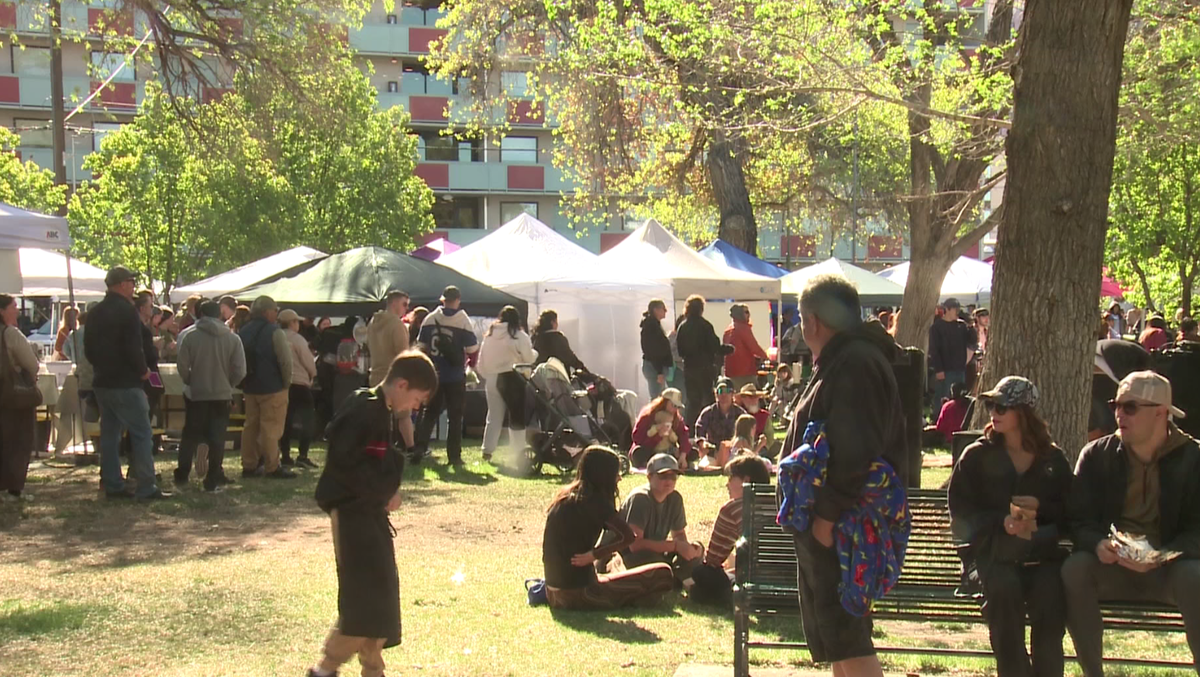 Downtown Growers Market kicks off season with gusto