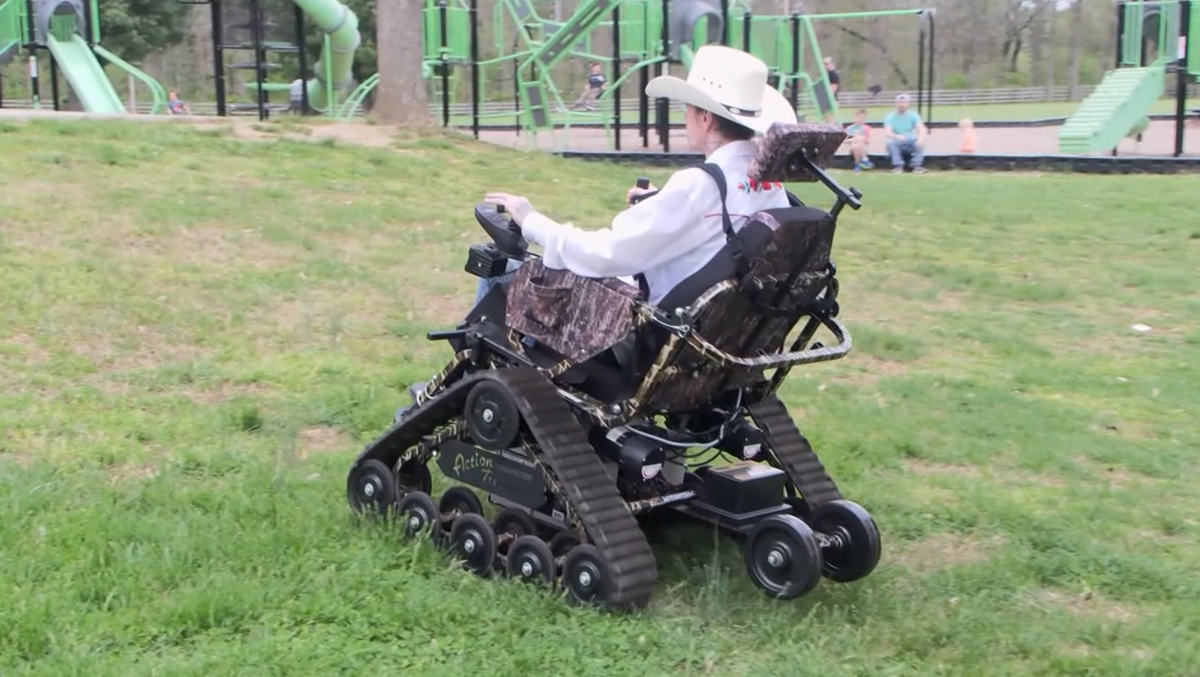 Kentucky couple makes special wheelchairs to help people with disabilities explore outdoors