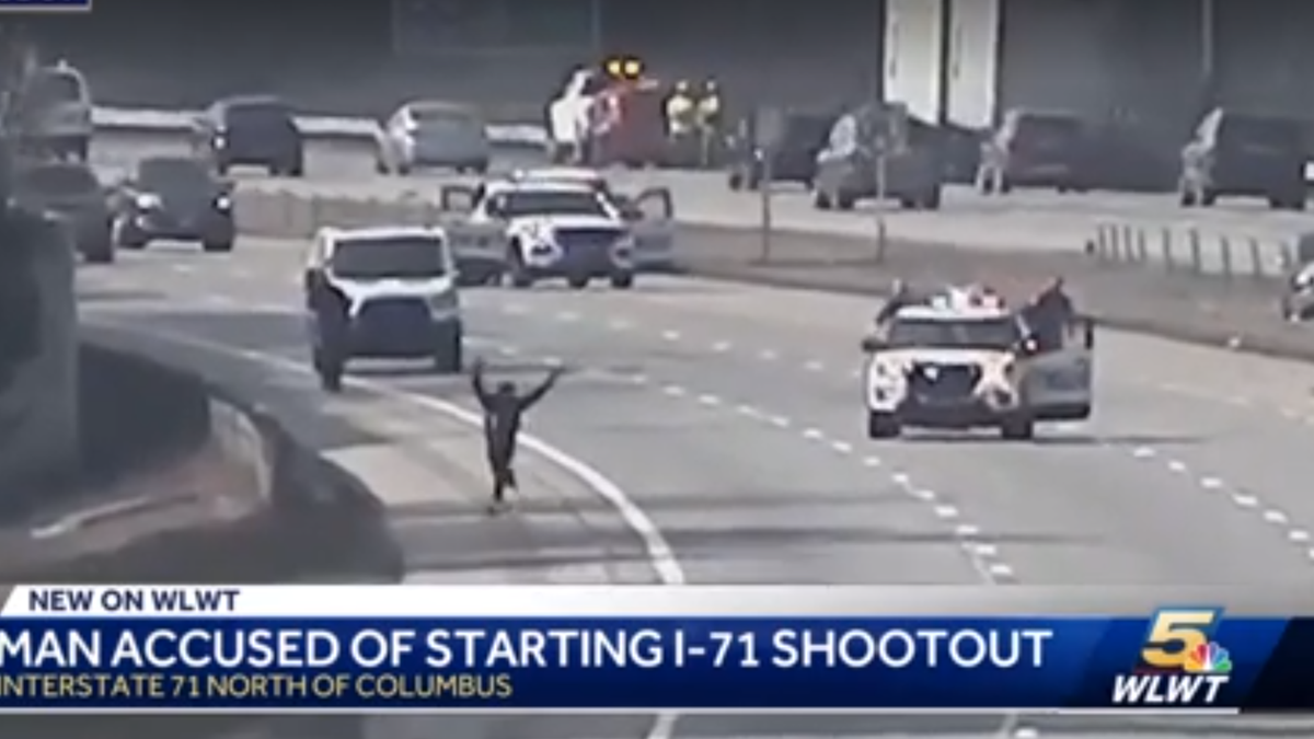 Columbus police shoot, wound suspect firing at vehicles