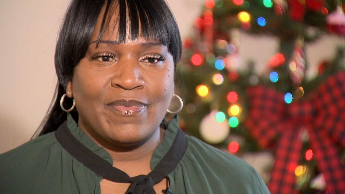 mta-driver-inspires-thousands-with-gift-giving-to-baltimore-children
