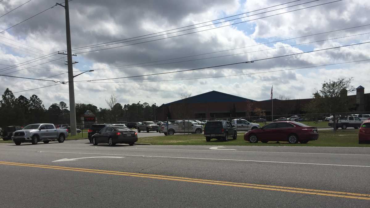 South Effingham High School on lockdown following "unsubstantiated" threat