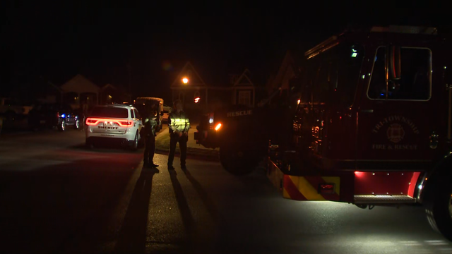 Police, SWAT standoff at Sellersburg, IN home - Vimarsana News