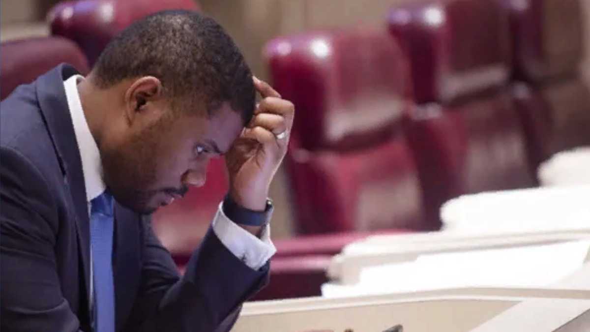 Judge dismisses Alabama mayor's lawsuit against city council