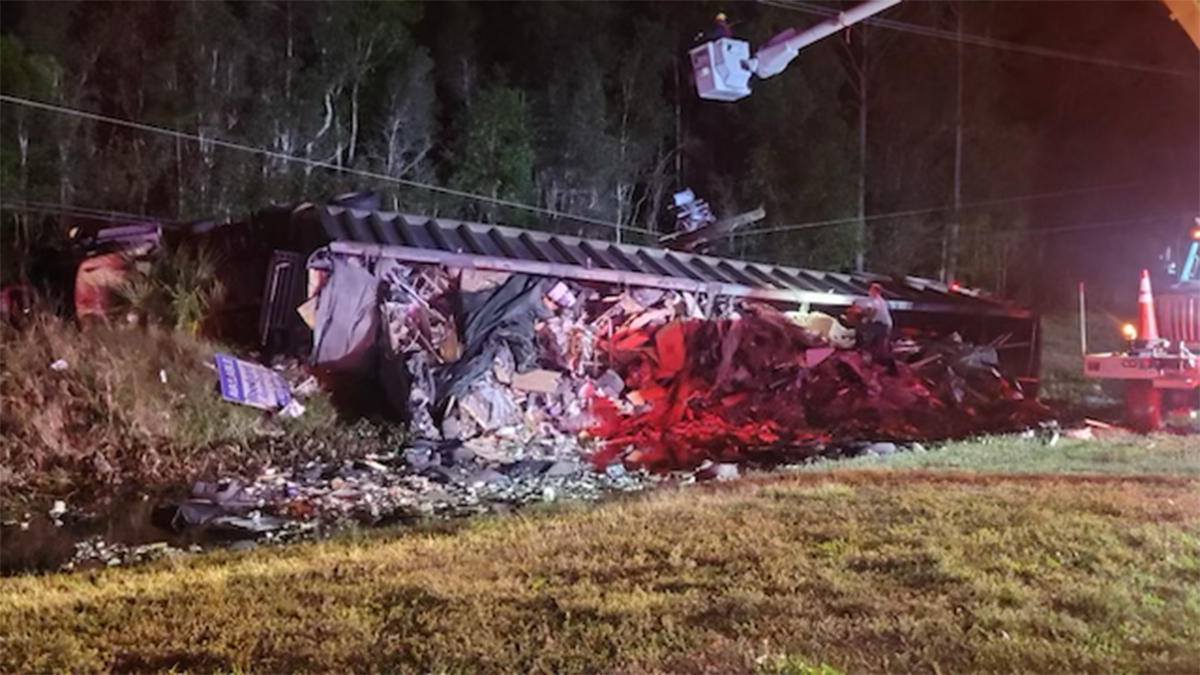 Semi-truck crashes into power lines along U.S. 41 in North Fort Myers