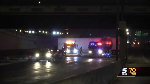Jackknifed semi closes northbound I-35 in Oklahoma City - Vimarsana News