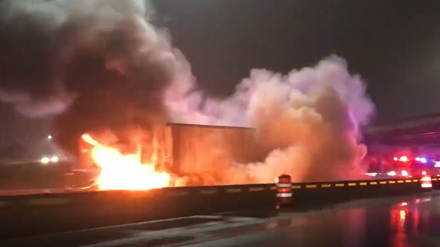 Semitruck crash, fire causes I-94 closure in Waukesha County - Vimarsana News