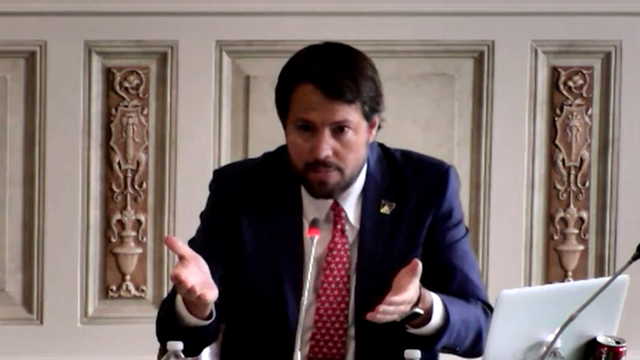 Arkansas lawmakers debate new version of FOIA restrictions bill - Vimarsana News