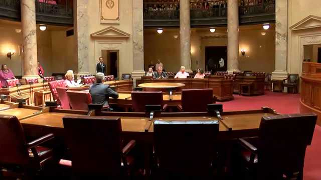Wisconsin Republicans gavel in and out of special session on abortion ban - Vimarsana News