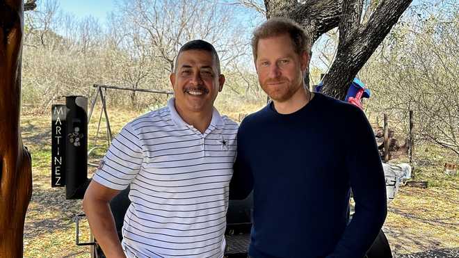 carlos&#x20;martinez&#x20;and&#x20;prince&#x20;harry