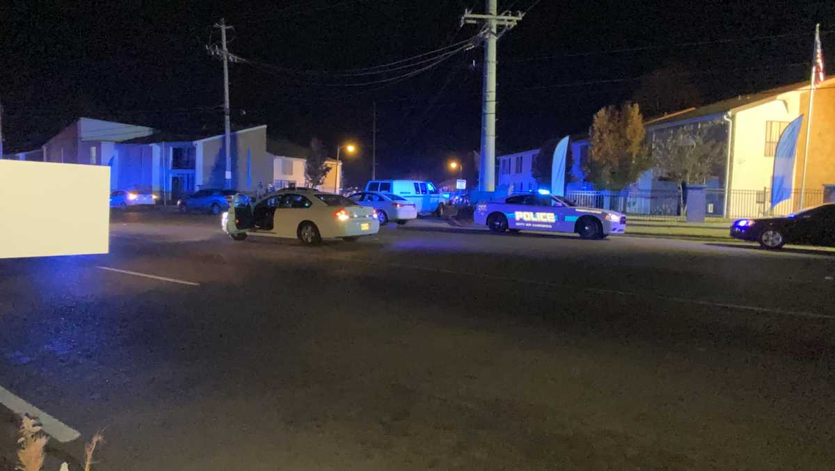 5 people wounded in shooting at Jackson apartment complex