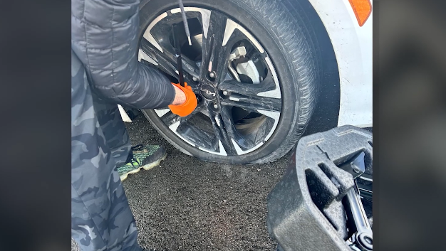 Pothole problems on I-275 in Sharonville cost drivers hundreds in car repairs