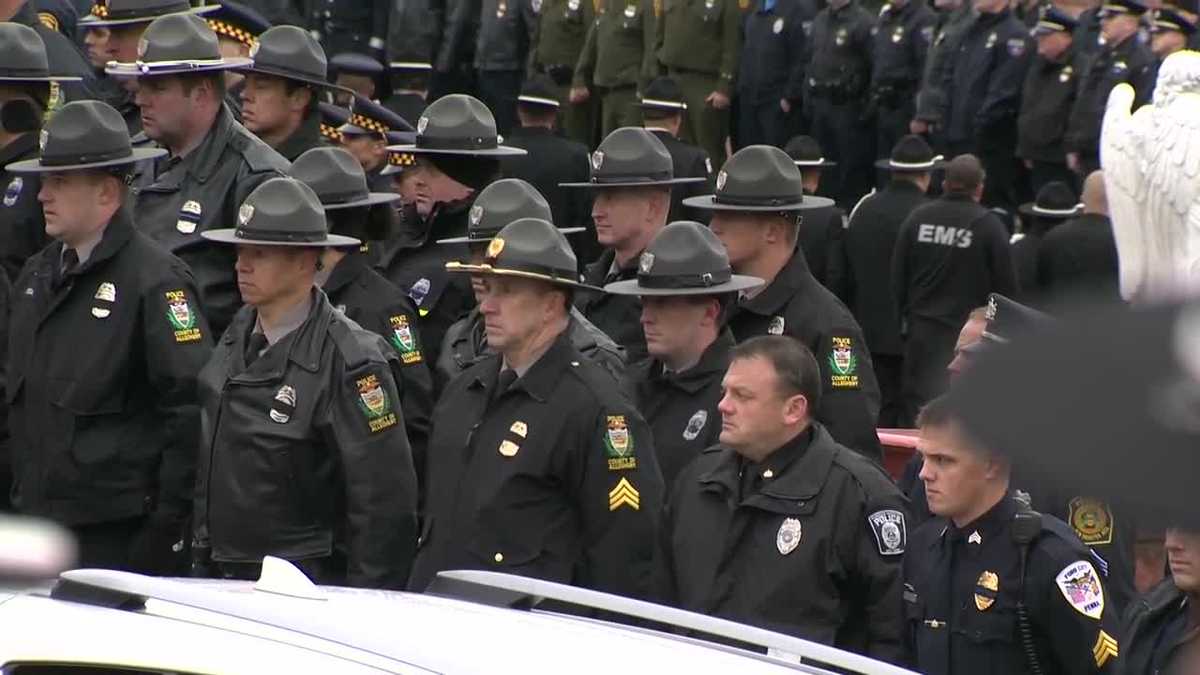 PHOTOS The funeral procession and service for New Kensington Police