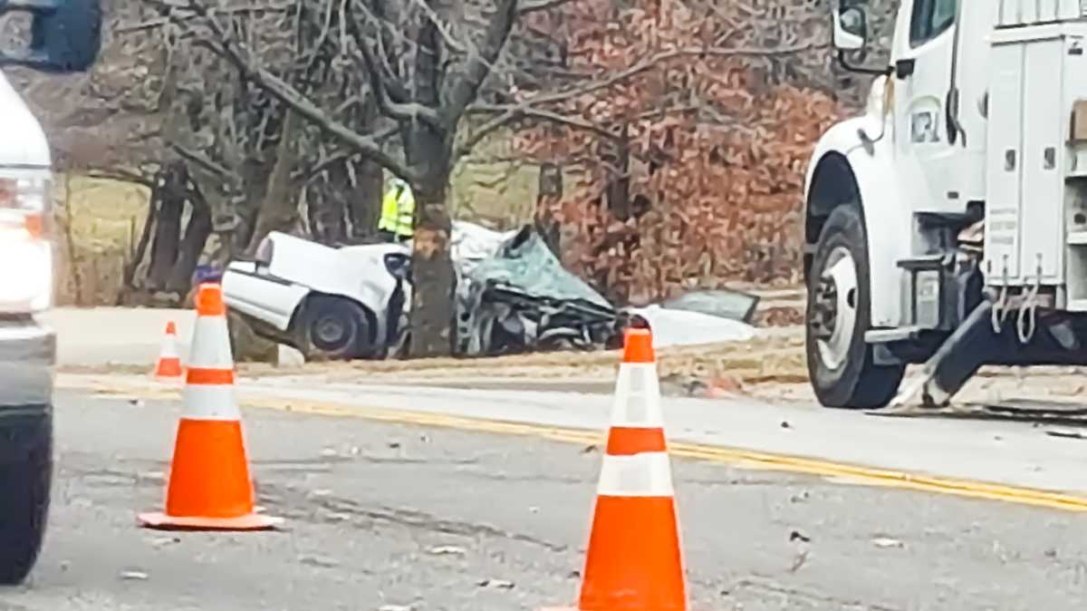 Police identify woman killed in singlevehicle crash in Shawnee