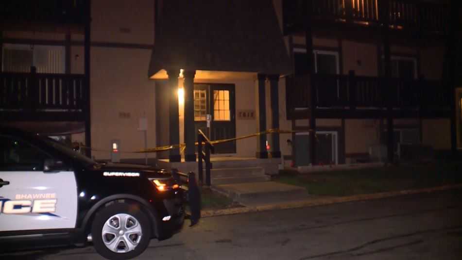 Man in stable condition after being shot outside Shawnee apartment