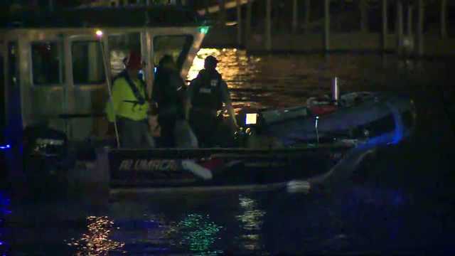 Dive team searches for person in Sheboygan River - Vimarsana News