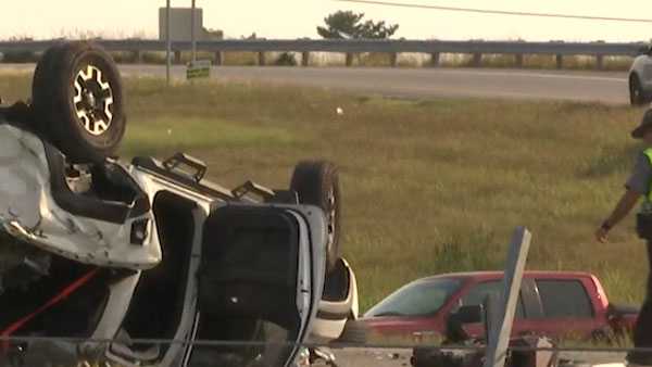 2 Warren County residents killed in 9-vehicle crash on Interstate 75