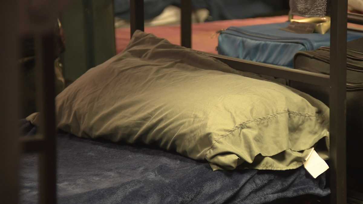 Warming centers and shelters open in Mississippi as winter weather threatens