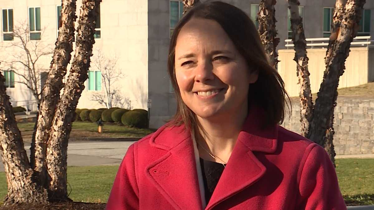 Shenna Bellows to become first woman to serve as Maine secretary of state