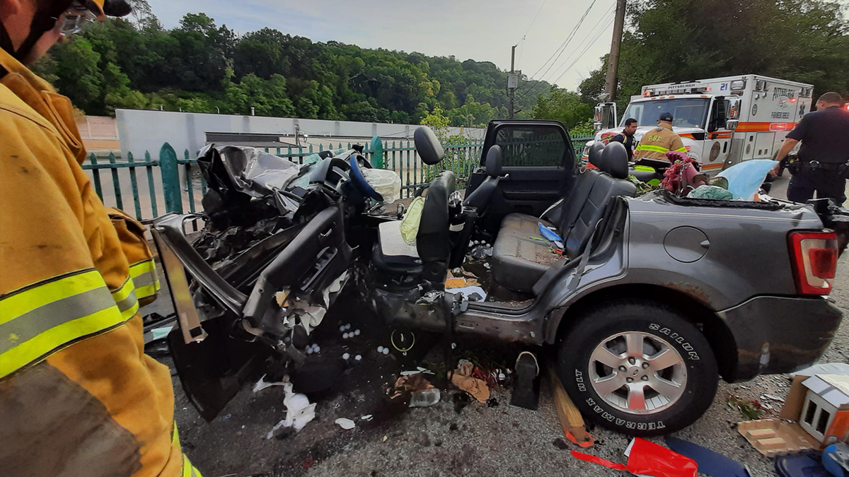 Accident on Chartiers Avenue leaves two injured