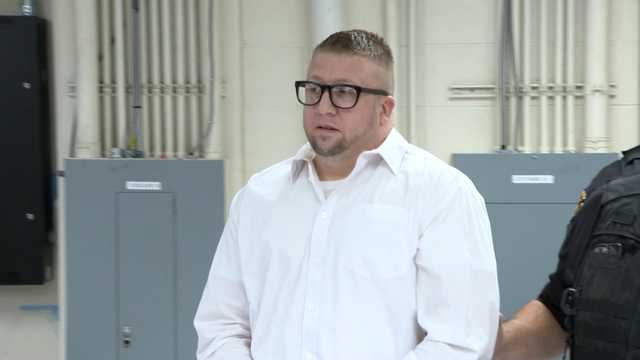 Ray Shetler takes the stand on assault on an officer trial - Vimarsana News