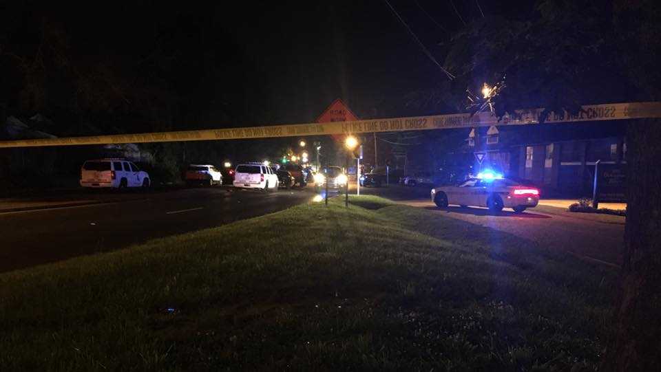 Officerinvolved shooting leaves 1 dead in Baton Rouge